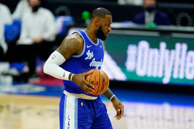 萨林杰33+20+8深圳险胜北控总分1-0 张帆14分